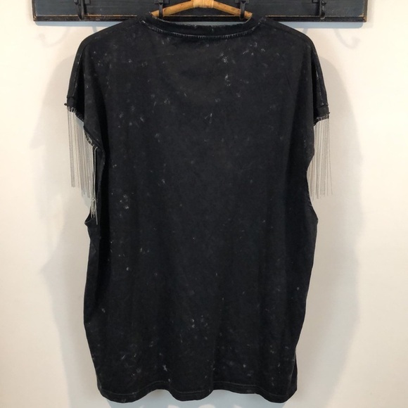 AC/DC T-shirt with Silver Beaded Chain on Shoulders Size XL - Picture 5 of 6